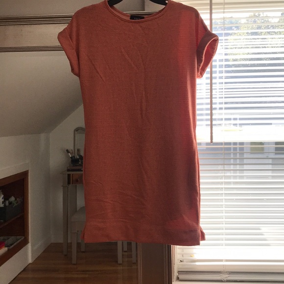 Vici Dresses & Skirts - NEVER WORN dress